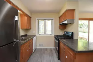 3958 Riverton Ave, Eagan, MN 55122 - Photo 7