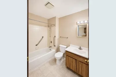 1757 4th Avenue #11, Windom, MN 56101 - Photo 9