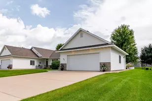805 22nd St SE, Owatonna, MN 55060 - Photo 33