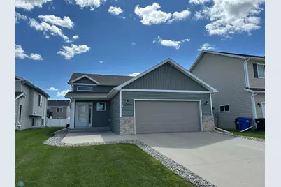 6148 61 Avenue S, Fargo, ND 58104 - Photo 1