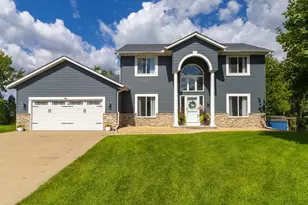 9007 Coffman Cir, Inver Grove Heights, MN 55076 - Photo 1