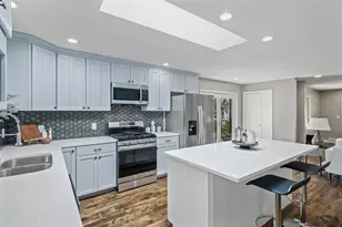 25985 Smithtown Rd, Shorewood, MN 55331 - Photo 11