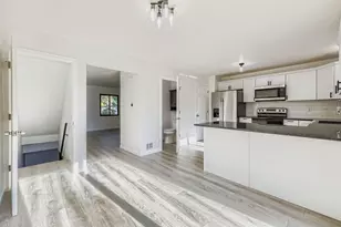 4387 Arden View Ct, Arden Hills, MN 55112 - Photo 9