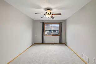 7275 Pontiac Cir, Chanhassen, MN 55317 - Photo 19