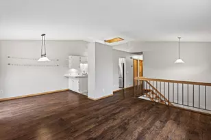 7275 Pontiac Cir, Chanhassen, MN 55317 - Photo 11