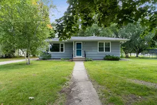1407 Elm St, Alexandria, MN 56308 - Photo 1