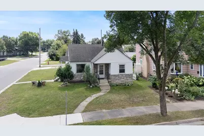802 6th St S, Virginia, MN 55792 - Photo 13
