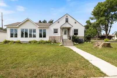 802 6th St S, Virginia, MN 55792 - Photo 1