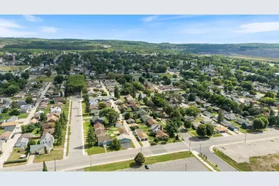 802 6th St S, Virginia, MN 55792 - Photo 7