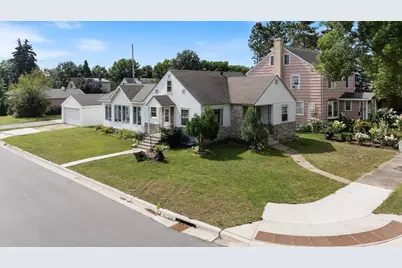 802 6th St S, Virginia, MN 55792 - Photo 15