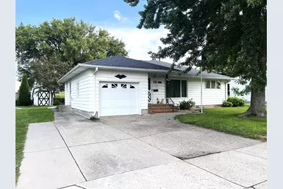 111 Water Street, Fairmont, MN 56031 - Photo 1