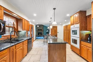 1131 Alfred Pl, New Richmond, WI 54017 - Photo 9