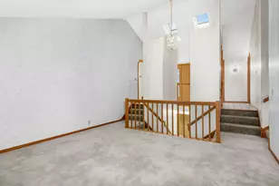 1054 Cottonwood Dr, Hudson, WI 54016 - Photo 11