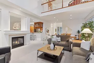 1760 Waterford Ct, Golden Valley, MN 55422 - Photo 11