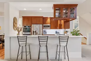 1760 Waterford Ct, Golden Valley, MN 55422 - Photo 13