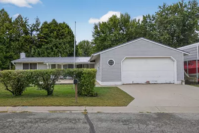 199 Hillwood Drive, Lake City, MN 55041 - Photo 3