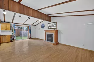 199 Hillwood Dr, Lake City, MN 55041 - Photo 17