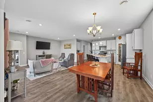 8762 Irving Blvd N, Lake Elmo, MN 55042 - Photo 9