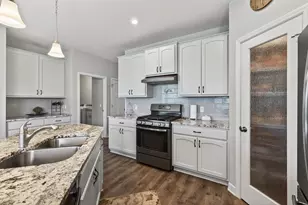 8762 Irving Blvd N, Lake Elmo, MN 55042 - Photo 13