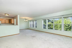 935 Ferndale St N, Maplewood, MN 55119 - Photo 7