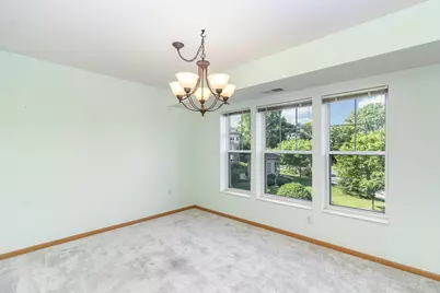 935 Ferndale Street N #210, Maplewood, MN 55119 - Photo 5