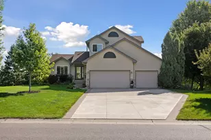 7084 Cottonwood Ct, Centerville, MN 55038 - Photo 1