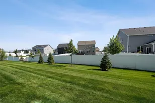 11279 Crestbury Dr, Woodbury, MN 55129 - Photo 25