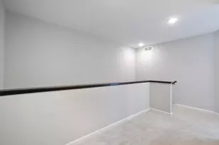 11279 Crestbury Dr, Woodbury, MN 55129 - Photo 13