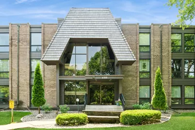 6105 Lincoln Drive #130, Edina, MN 55436 - Photo 3