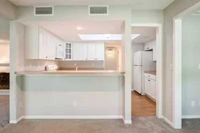 6105 Lincoln Drive #130, Edina, MN 55436 - Photo 9