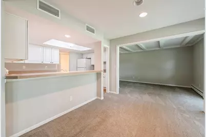 6105 Lincoln Drive #130, Edina, MN 55436 - Photo 9