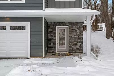 2817 Victoria Street N, Roseville, MN 55113 - Photo 5