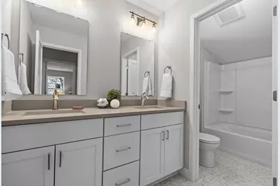 2817 Victoria Street N, Roseville, MN 55113 - Photo 37