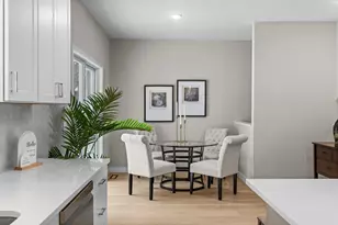 2817 Victoria St N, Roseville, MN 55113 - Photo 19