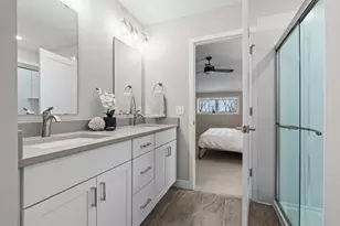 2817 Victoria St N, Roseville, MN 55113 - Photo 33