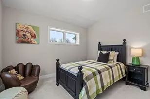 2817 Victoria St N, Roseville, MN 55113 - Photo 33