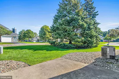 1870 Donegal Drive #4, Woodbury, MN 55125 - Photo 27