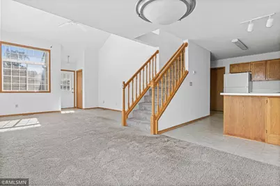 1870 Donegal Drive #4, Woodbury, MN 55125 - Photo 7