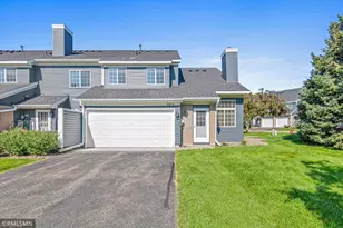 1870 Donegal Dr, Woodbury, MN 55125 - Photo 1