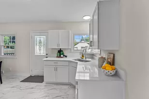 352 12th Ave N, South Saint Paul, MN 55075 - Photo 15