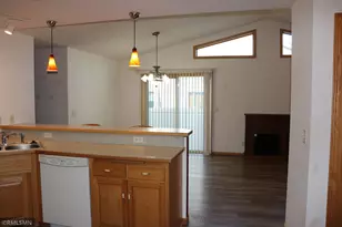 412 Riverview Avenue Southeast, Pine City, MN 55063 - Photo 7