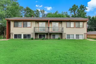 1616 Sloan St, Saint Paul, MN 55130 - Photo 1