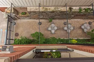 270 4th St E, Saint Paul, MN 55101 - Photo 29