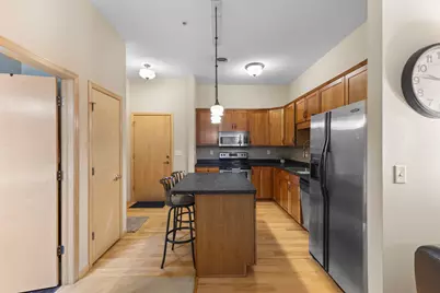 270 4th Street E #203, Saint Paul, MN 55101 - Photo 3