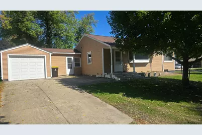 151 Chestnut Street E, Trimont, MN 56176 - Photo 1