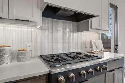 5012 Hankerson Avenue, Edina, MN 55436 - Photo 7