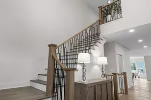 5012 Hankerson Ave, Edina, MN 55436 - Photo 3