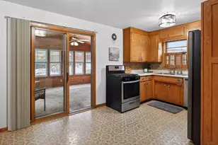 5227 5th St NE, Columbia Heights, MN 55421 - Photo 7