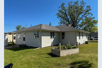 1619 Calihan Avenue NE, Bemidji, MN 56601 - Photo 5