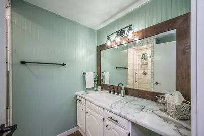 223 Oak Knoll Court, Blue Earth, MN 56013 - Photo 31